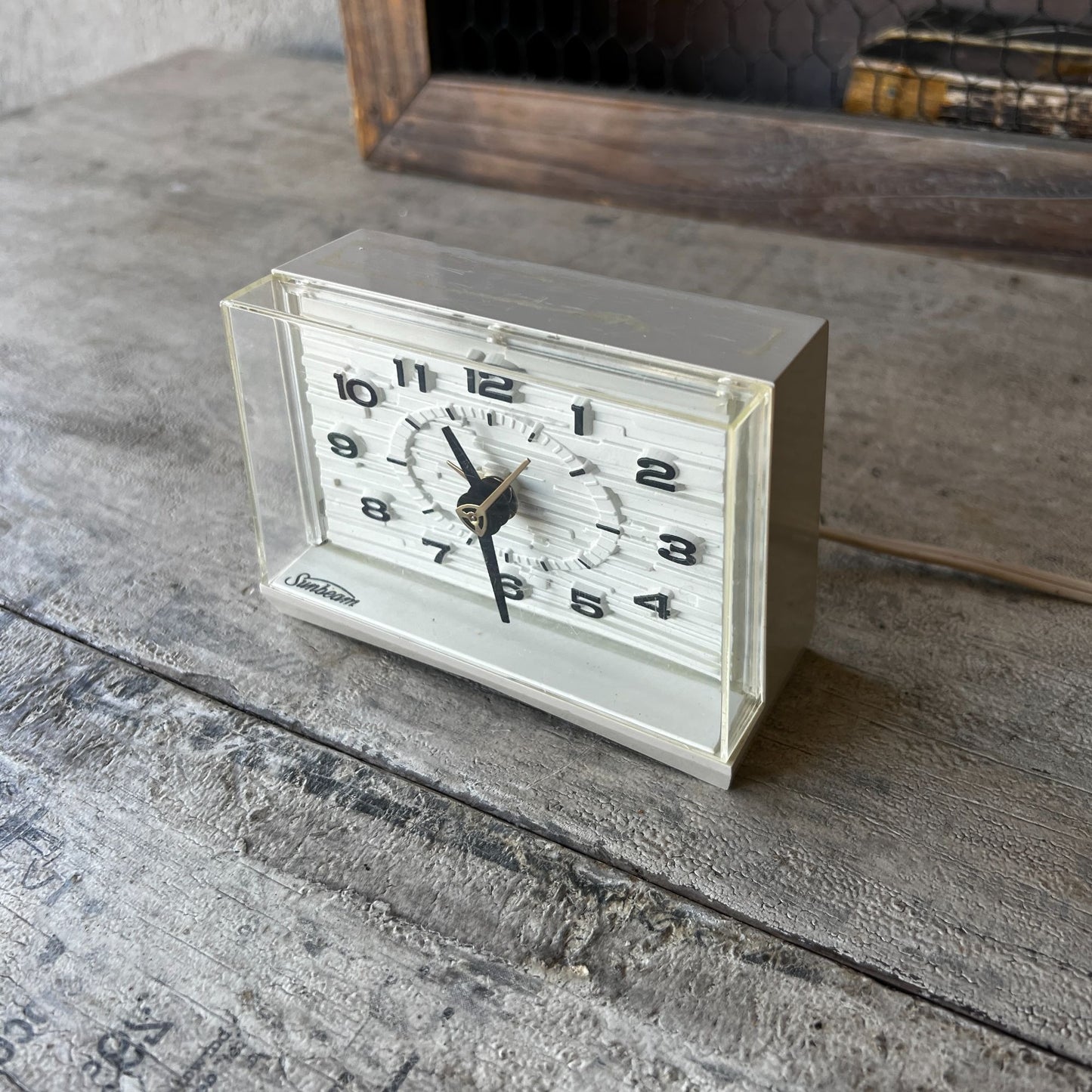 Vintage Sunbeam Electric Alarm Clock - for parts or repair